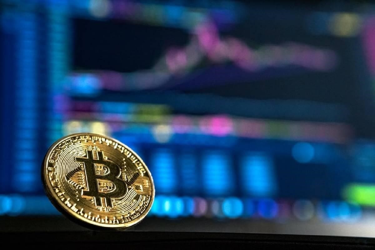 Tanto el Bitcoin como todas las criptomonedas se compran vía online.