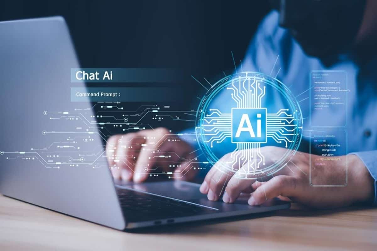 Trader analiza tendencias con ayuda del Chat de Inteligencia Artificial en México.