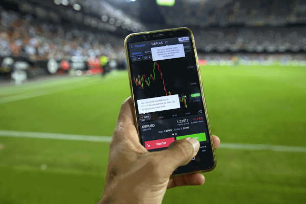 How can Libertex help you trade on world events?